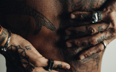 Le détatouage laser selon le phototype : pourquoi la couleur de peau compte